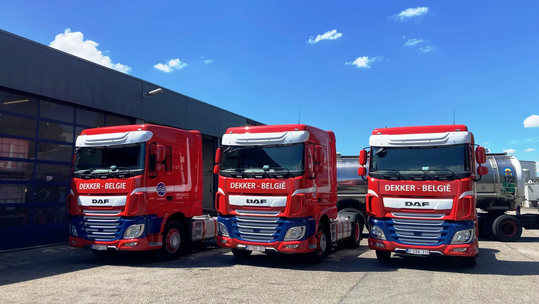 DAF XF 450 FT SC - DEKKER TRANSPORT EN TANKOVERSLAG