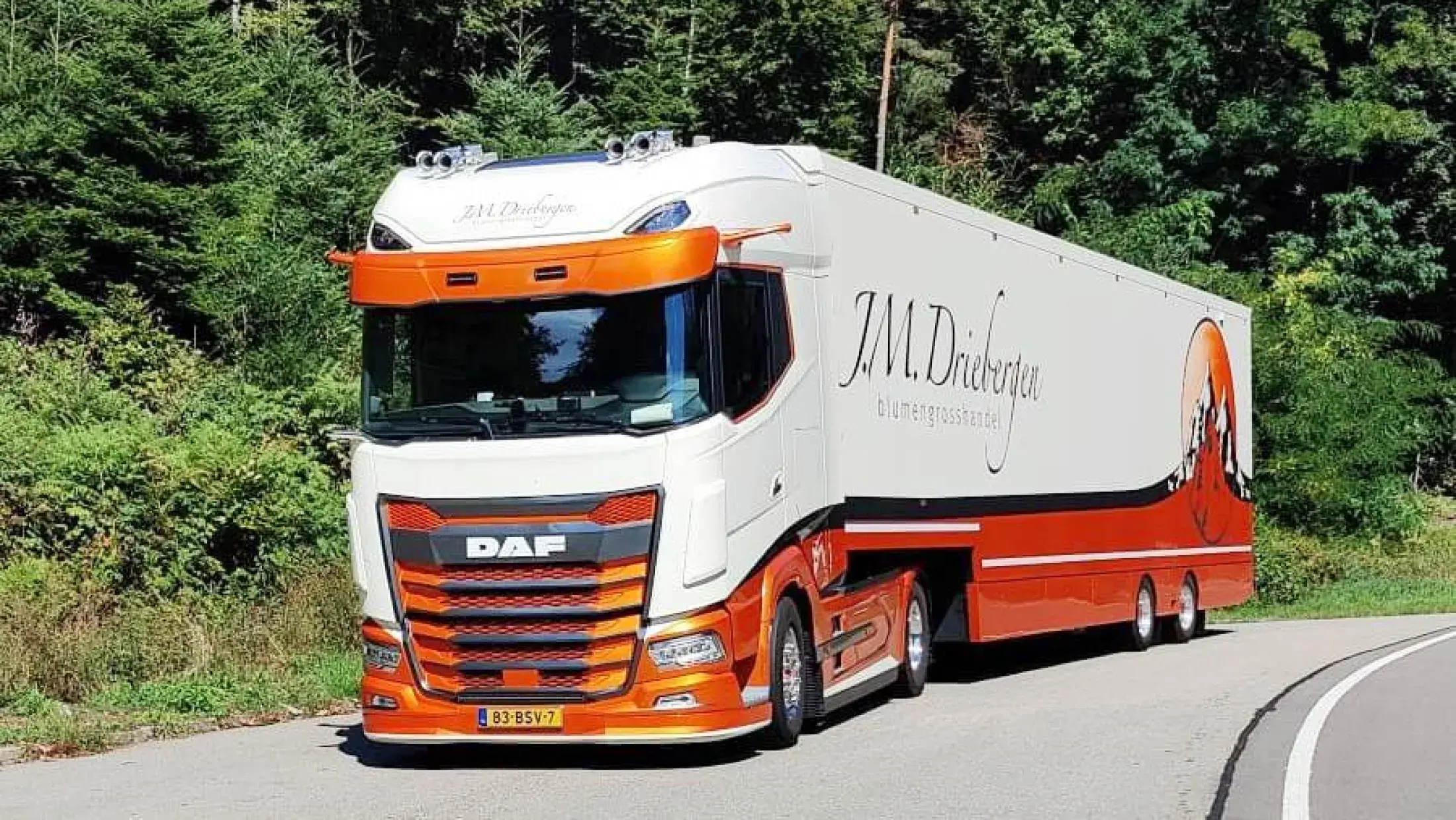 DAF XG+ 530 FT - JM Driebergen - Bloemengroothandel 