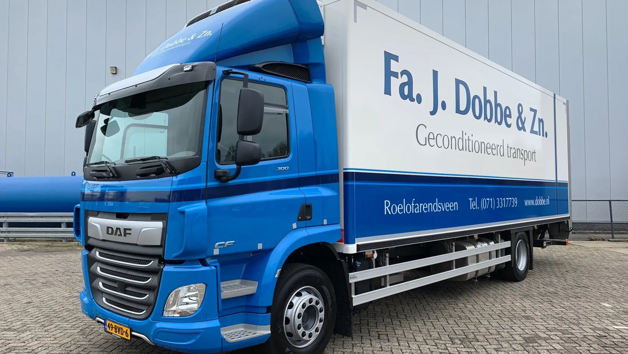 DAF CF 300 FA DC - Fa. J. Dobbe & Zn