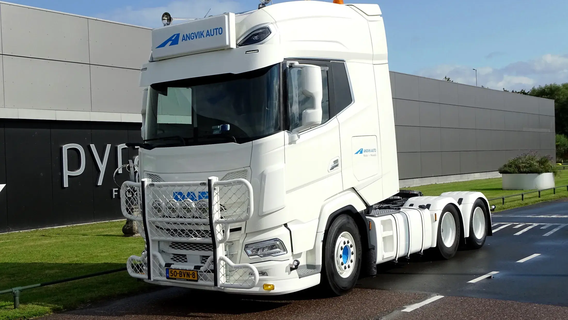 DAF XG+ 530 FTS NGD - Angik Auto Holland BV