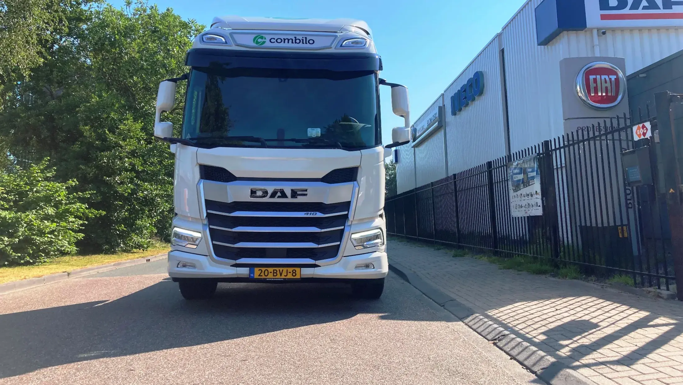 Combilo - DAF XD 410 FT SHC NGD