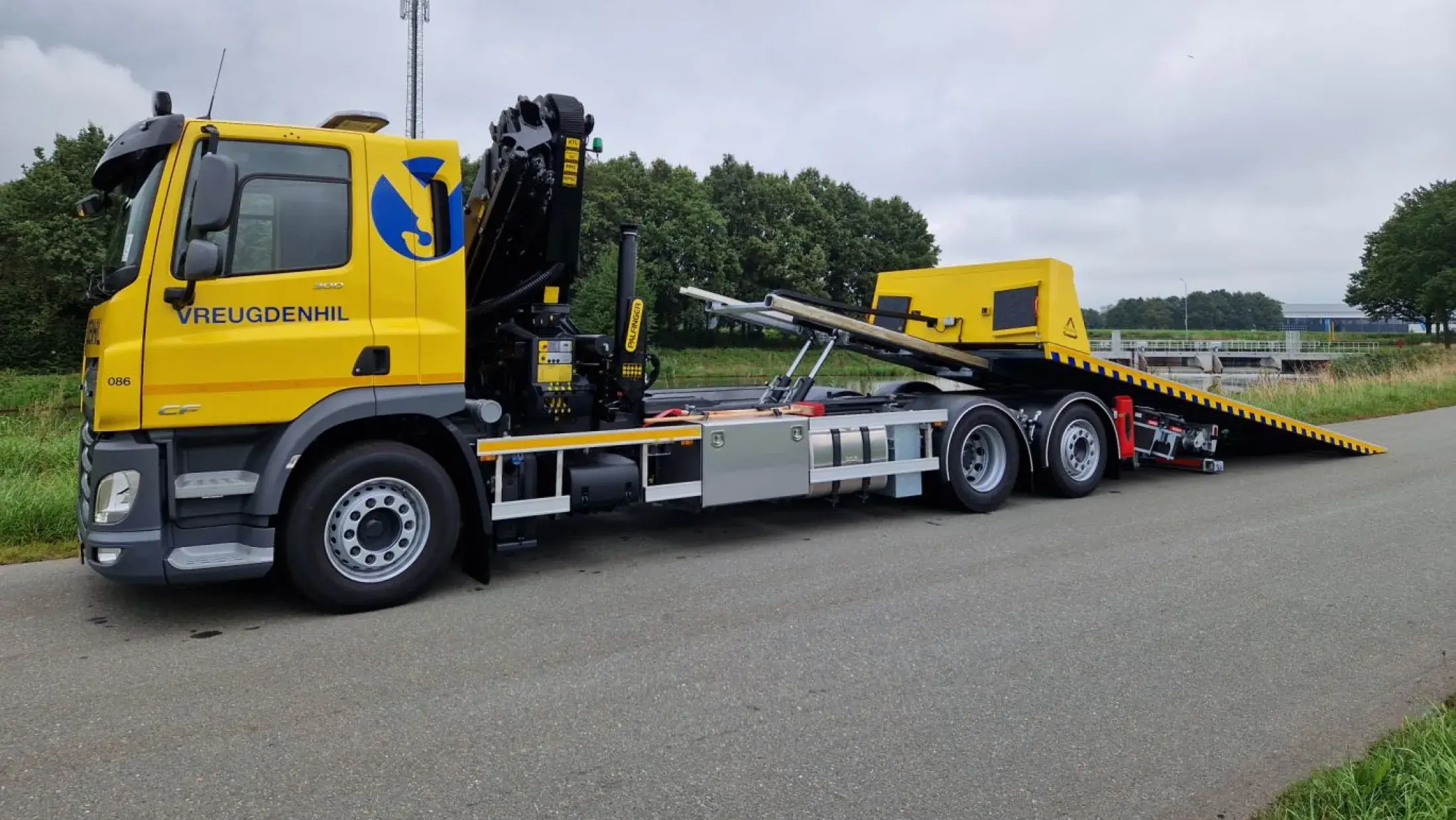 Vreugdenhil Berging - DAF CF 300 FAN SLC