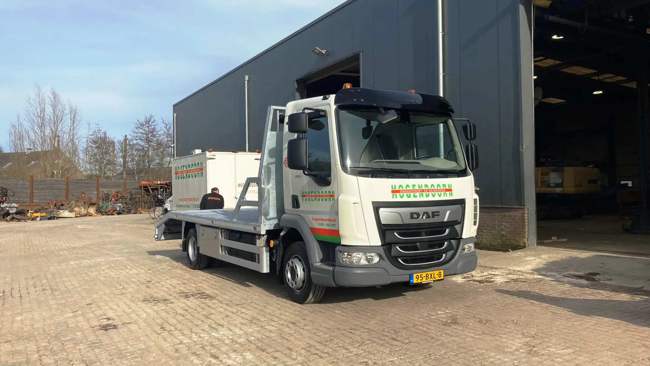 DAF LF 190 FA DC 12T - Hoogendoorn Grondwerk