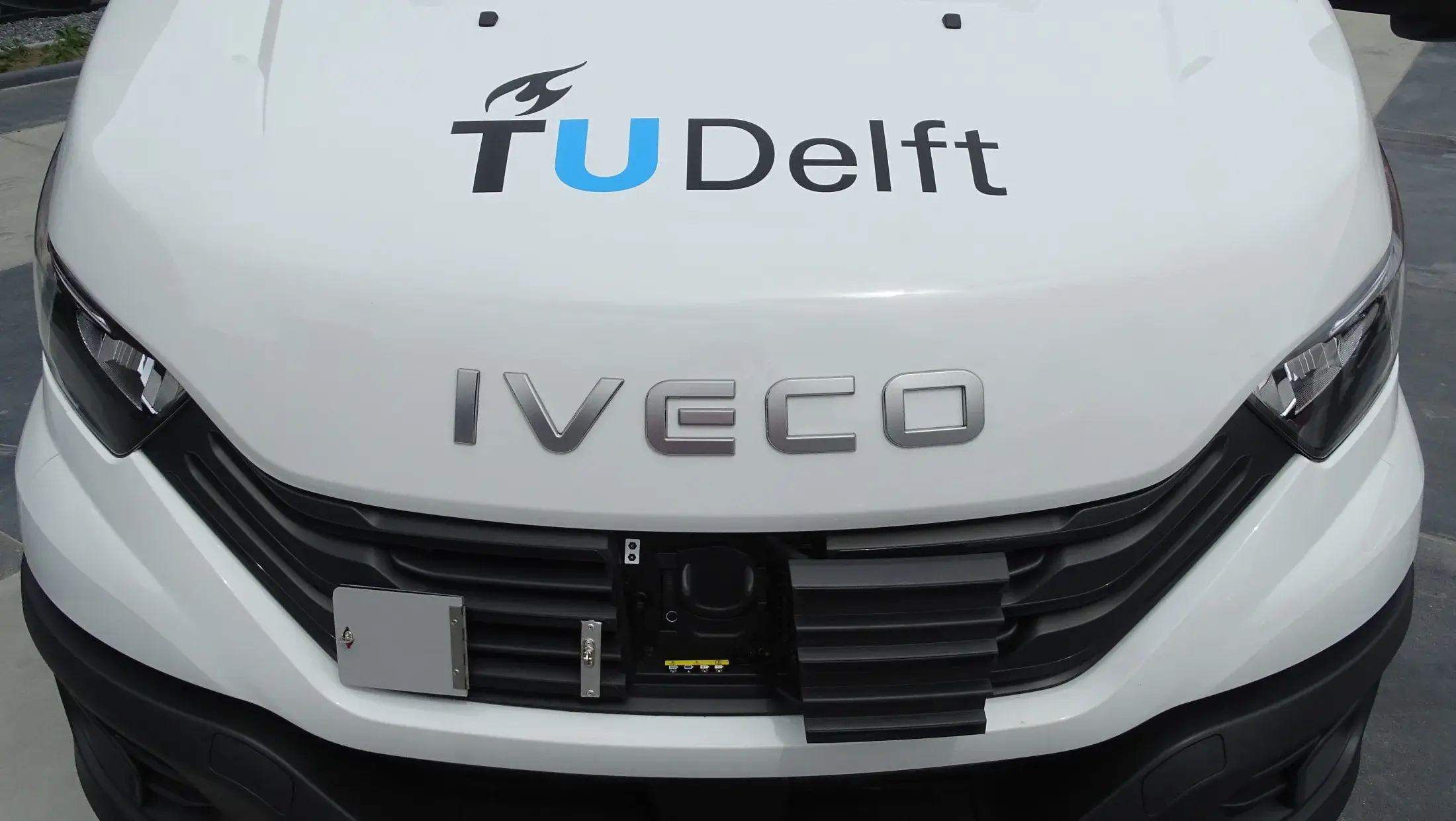 TU Delft - Iveco eDaily 42S14 