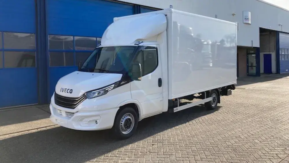 IVECO Daily 35S16A8 - Grill Academy